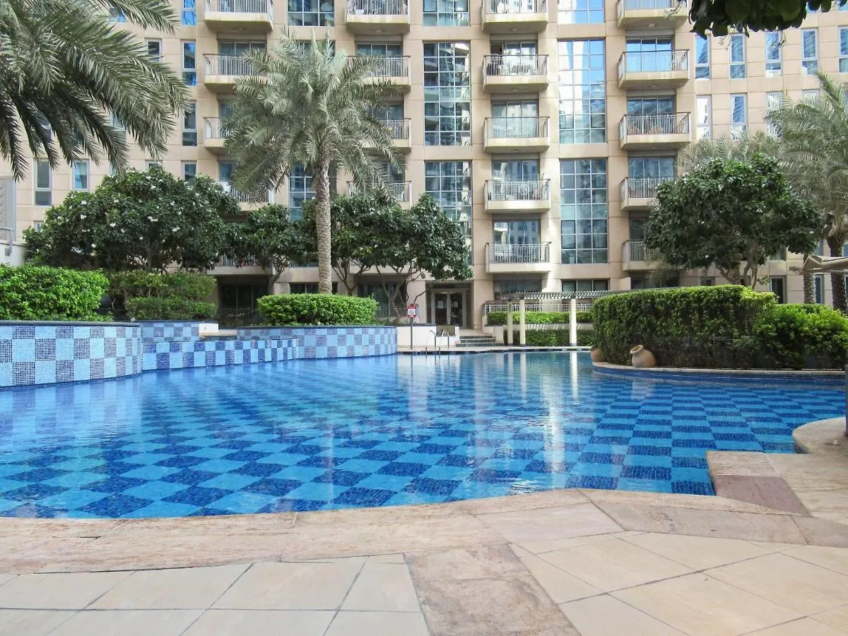 Frank Porter - Standpoint Tower Dubai Apartment