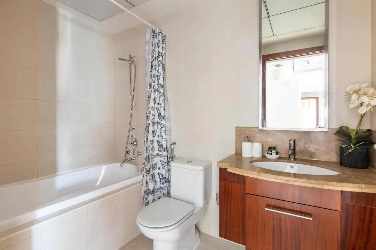 Apartment Frank Porter - Standpoint Tower Dubai