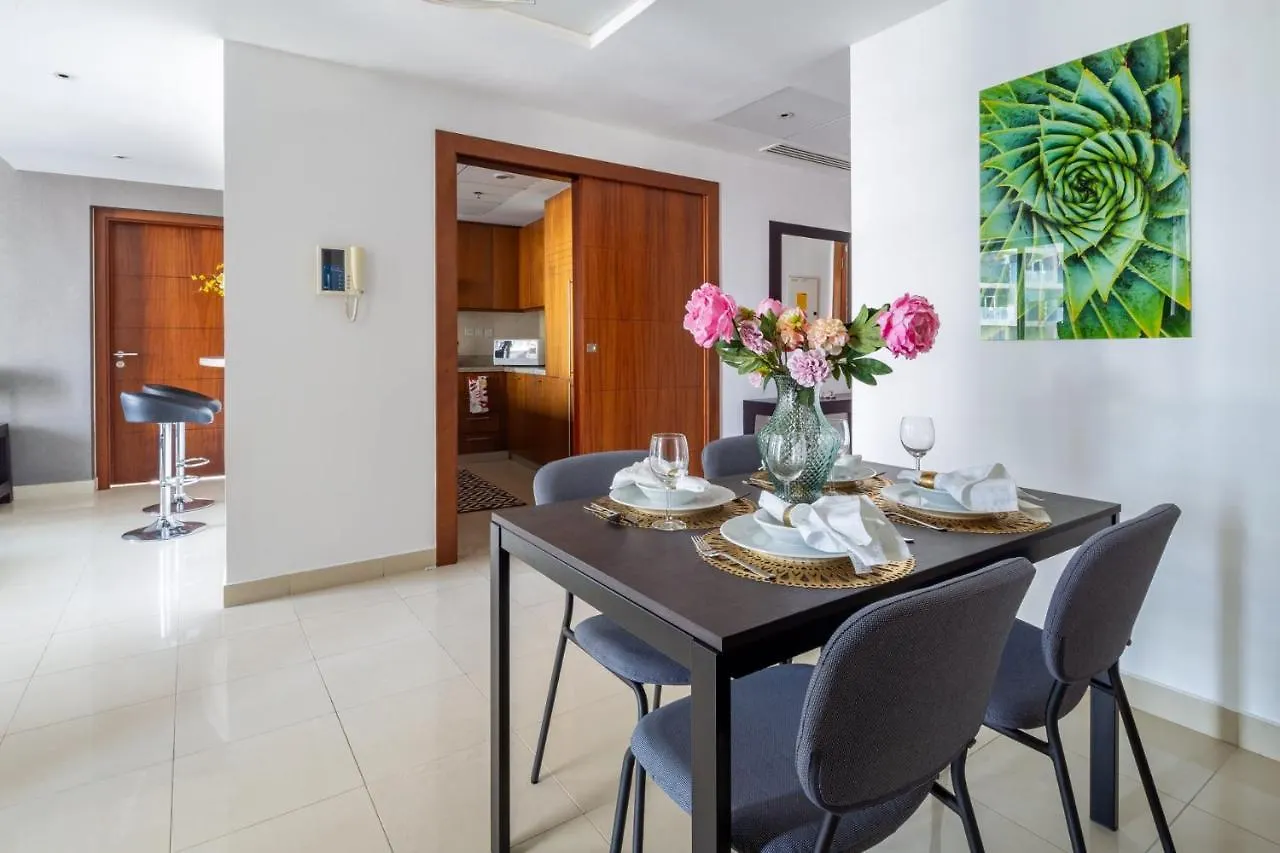 Frank Porter - Standpoint Tower Dubaj Apartmán